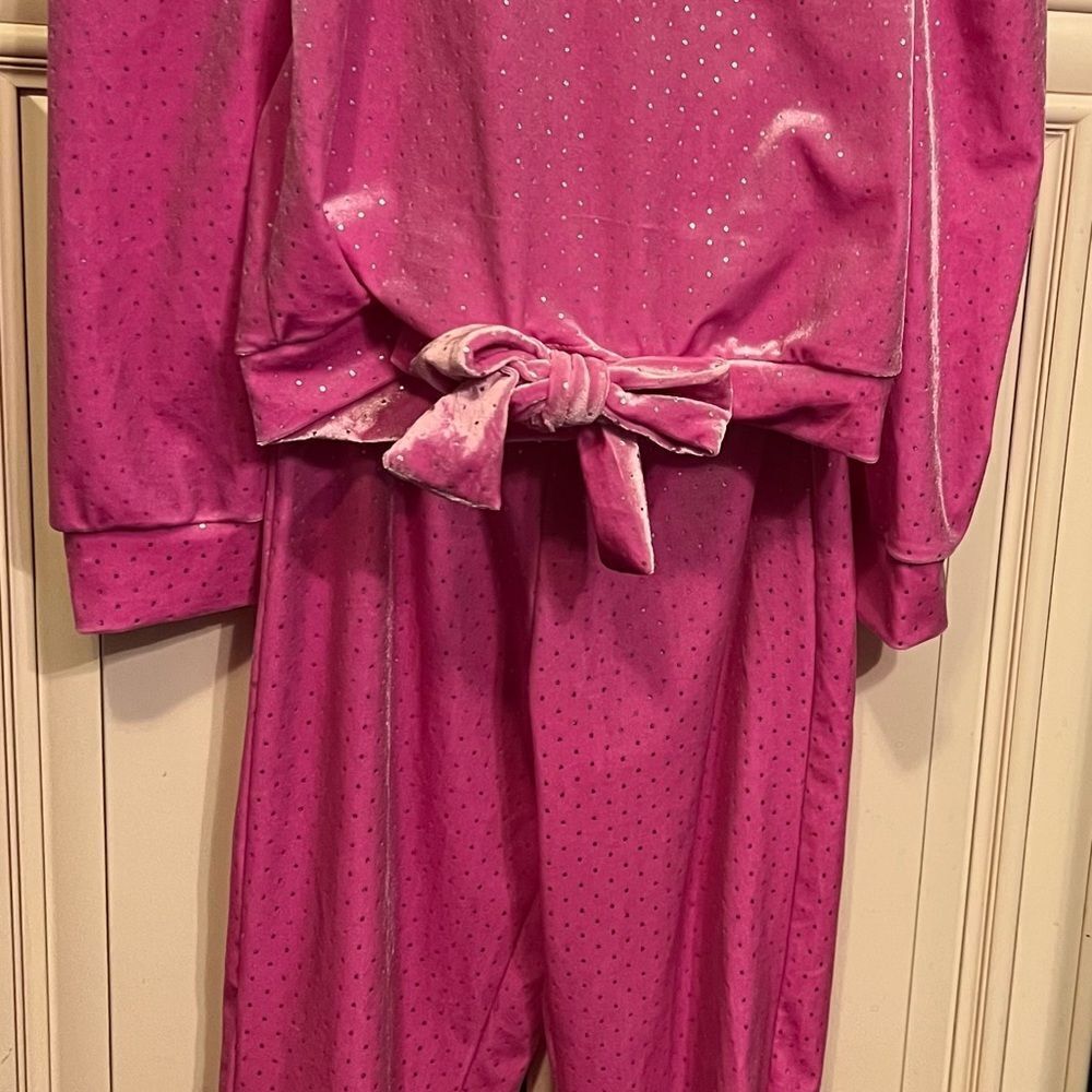 NWT Habitual 2 Piece Velvet Set 6x